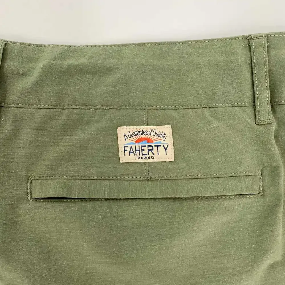 Faherty Green Flat Front Shorts | Size 38